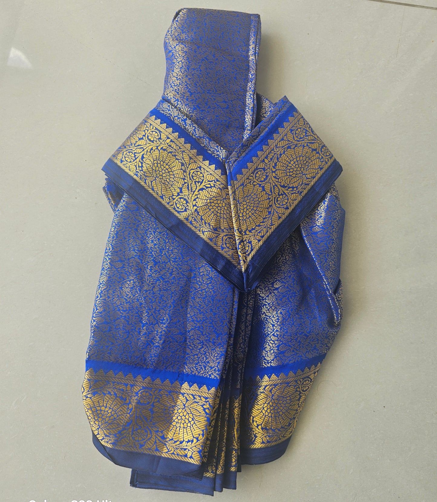 VaraMahalakshmi Kalash Readymade Saree