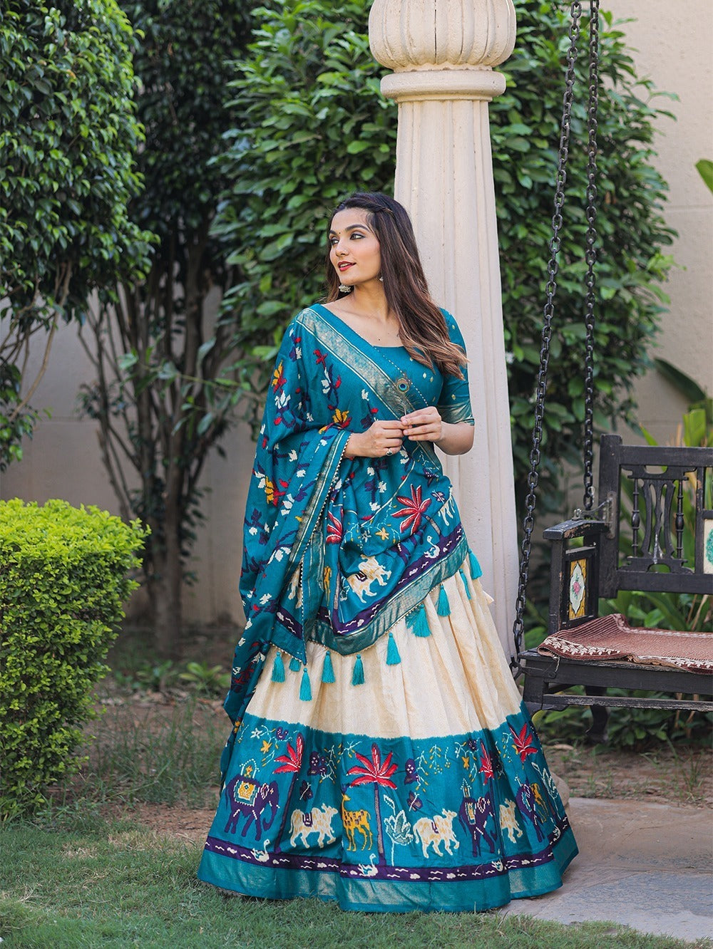 Dola Silk Lehenga
