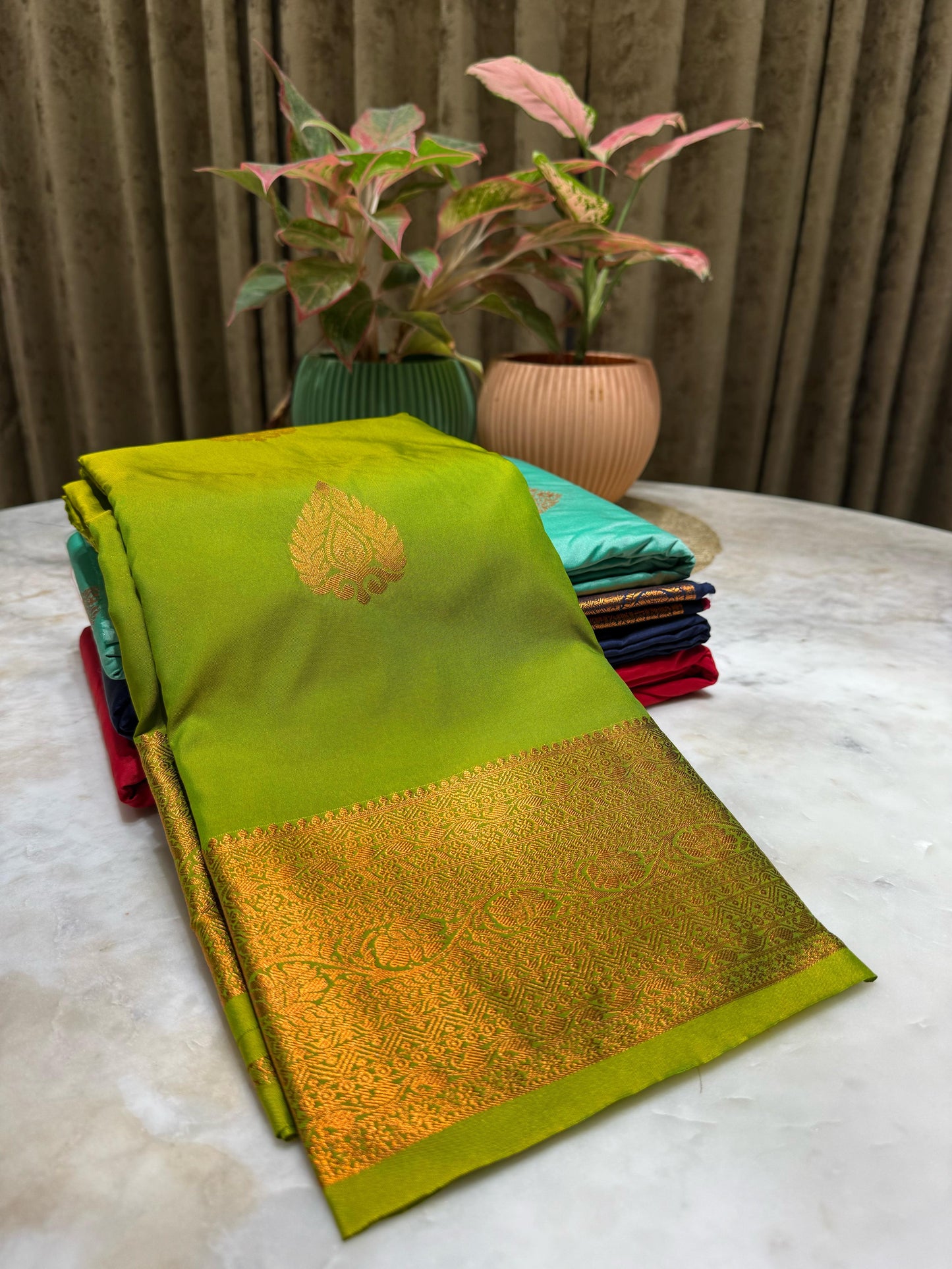 Sarvalakshana Pattu Semi Silk Sarees
