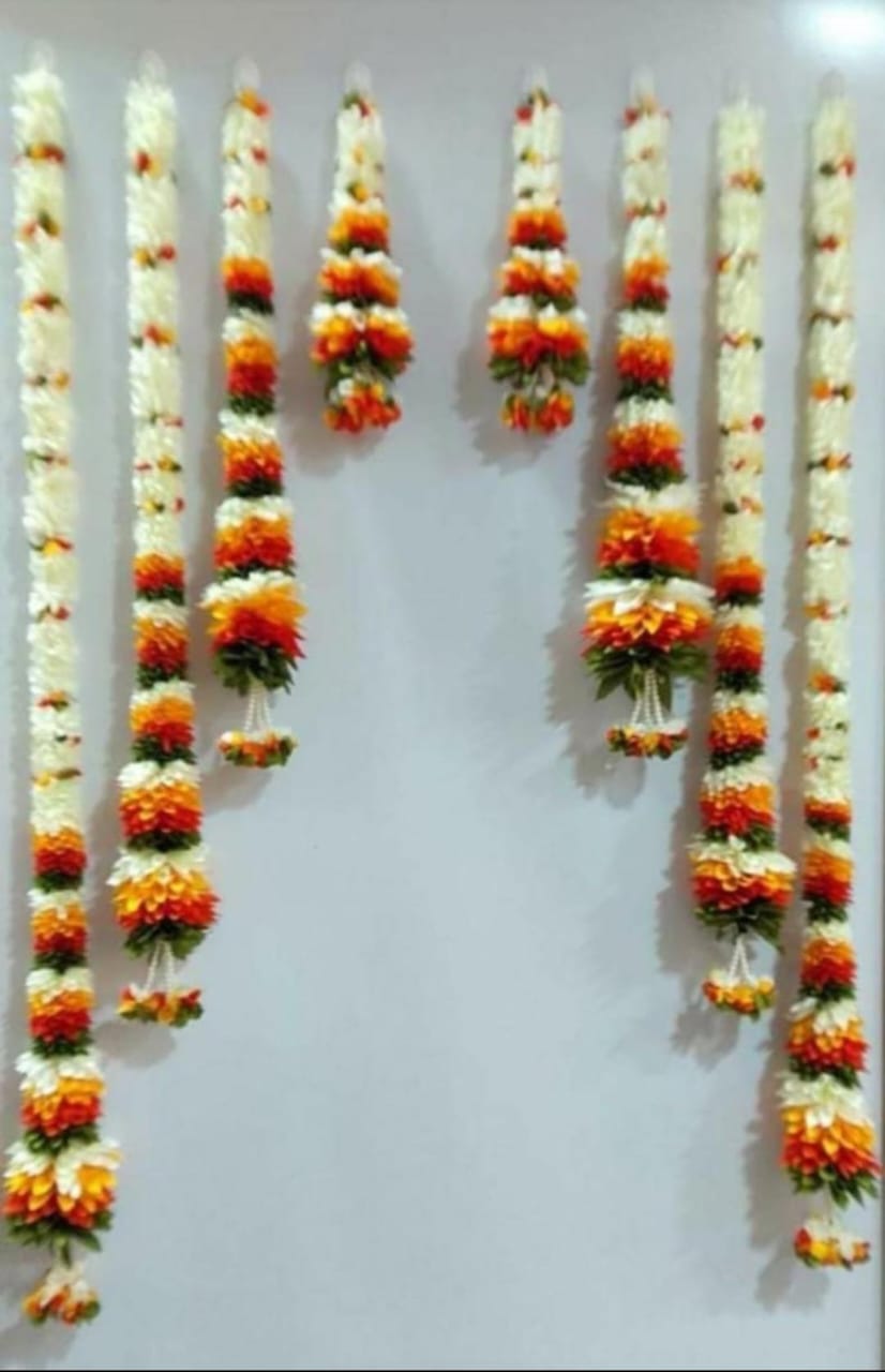 Conical Shape Artificial Floral Backdrop Torans