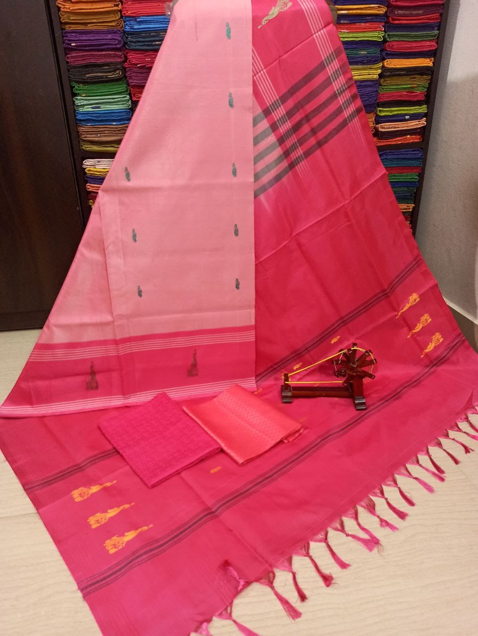 Vazhaipattu Silk Sarees