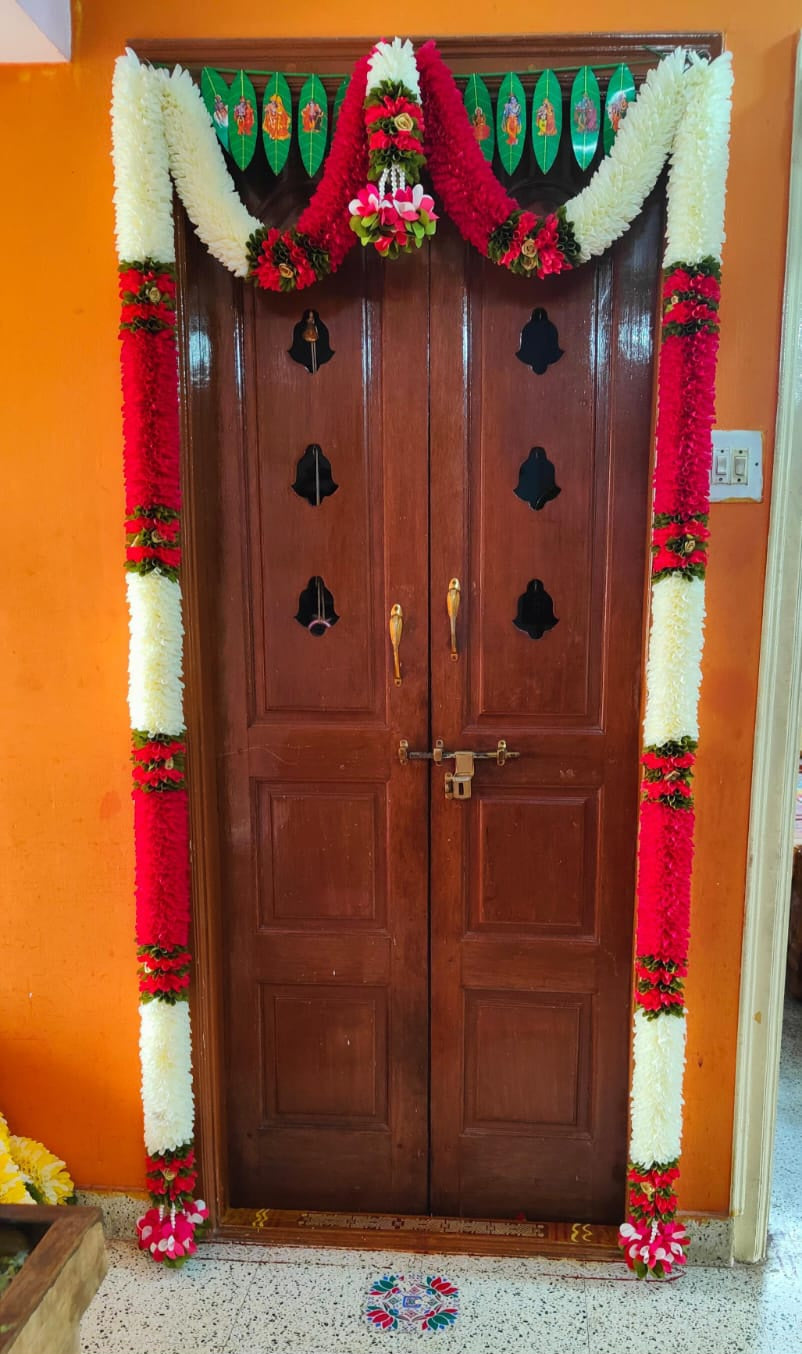 Door Torans