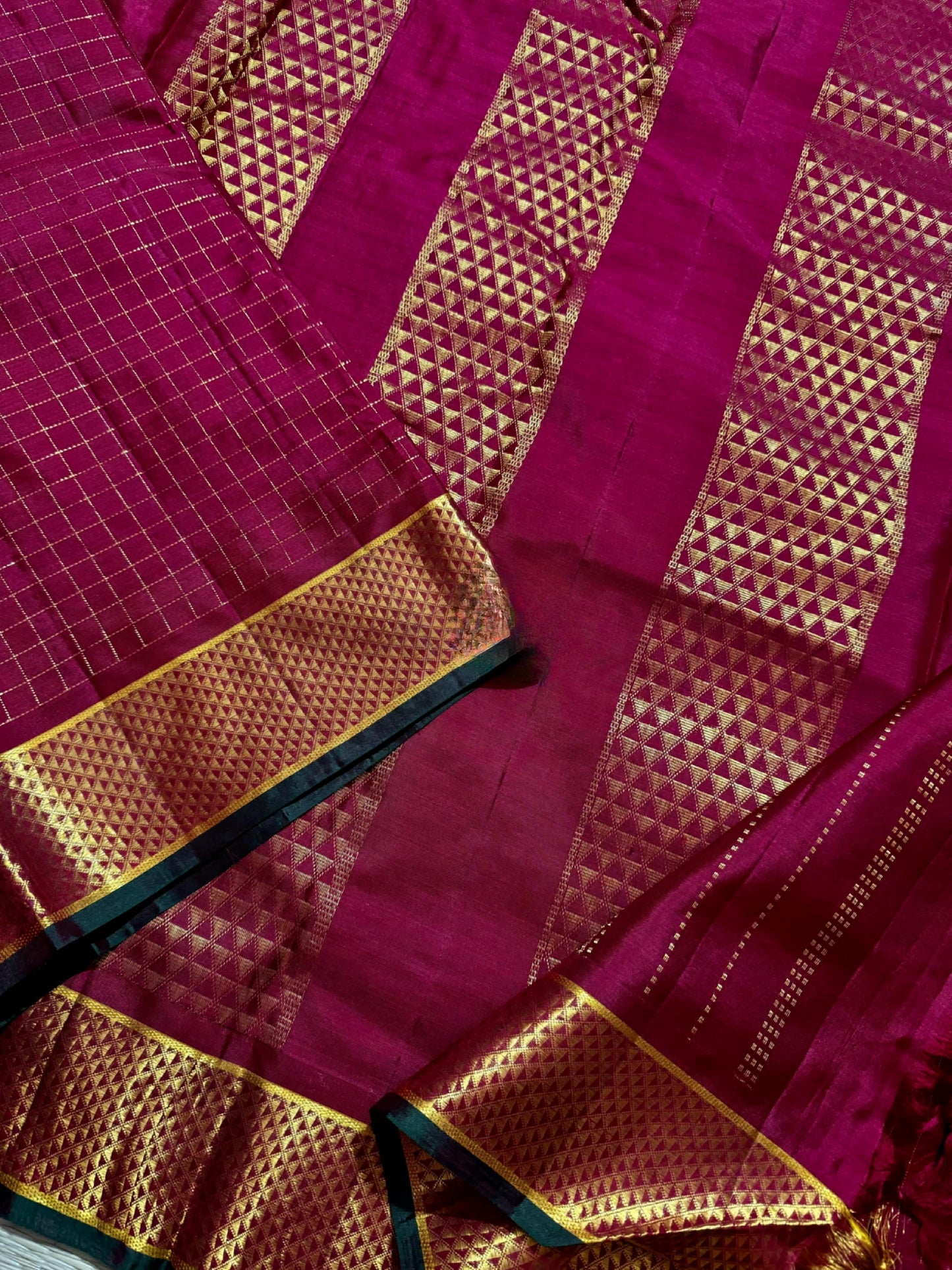 Vairavoosi Madisar Pure Kanchi Silk Sarees