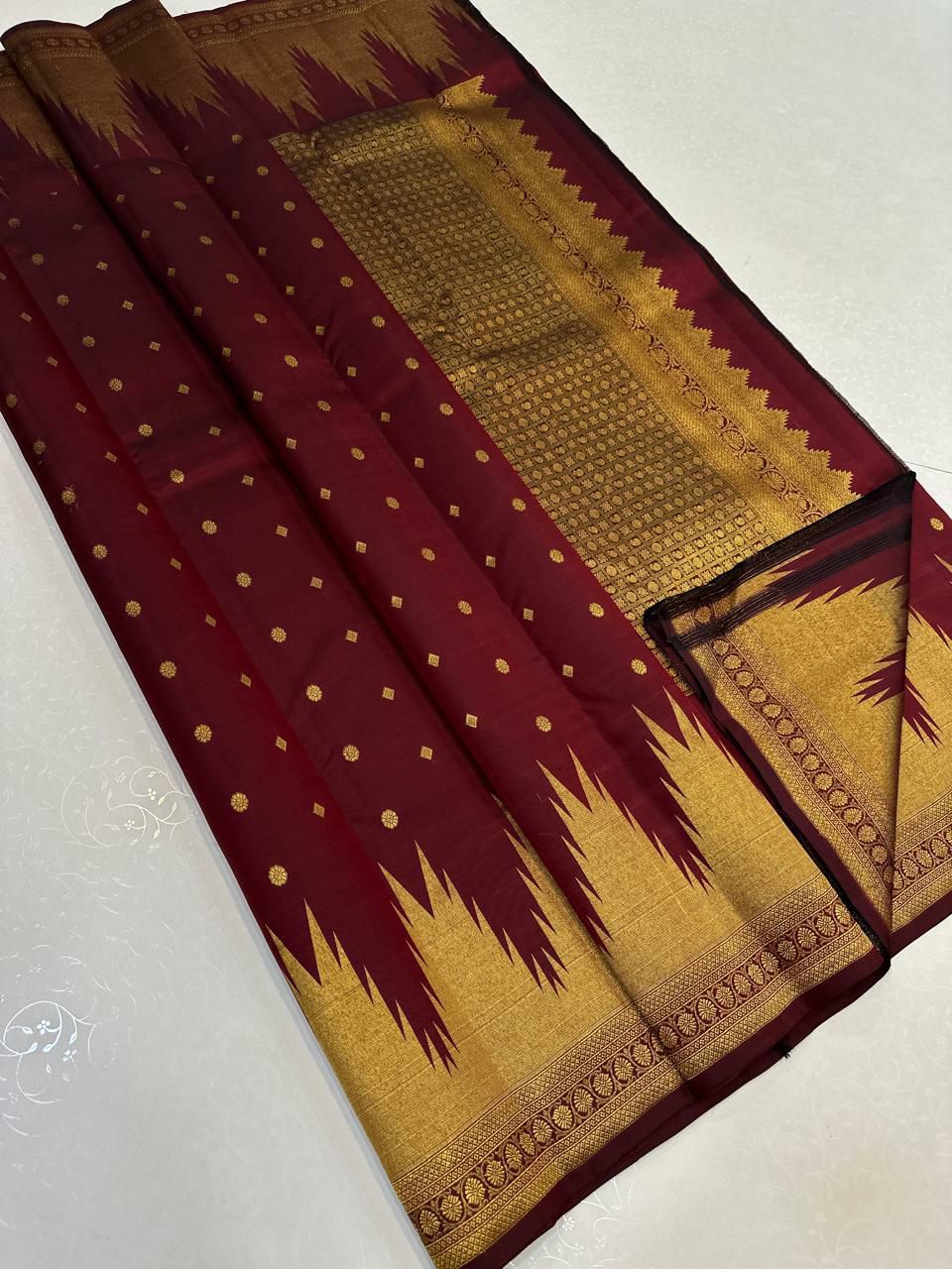 Temple Border Kanchi silk sarees