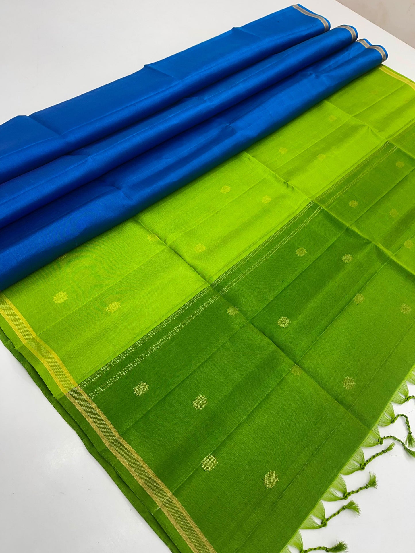 Dual Colour Pallu Kanchi Silk sarees