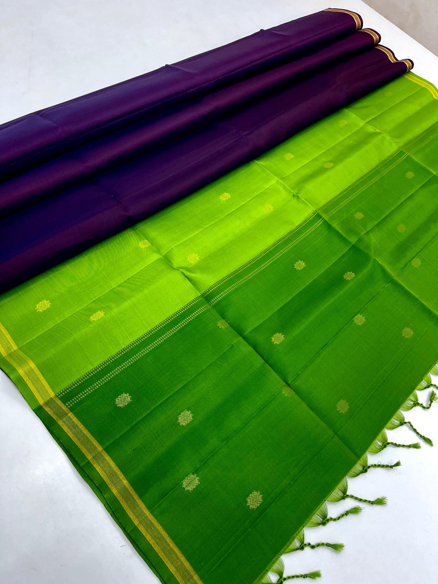 Dual Colour Pallu Kanchi Silk sarees