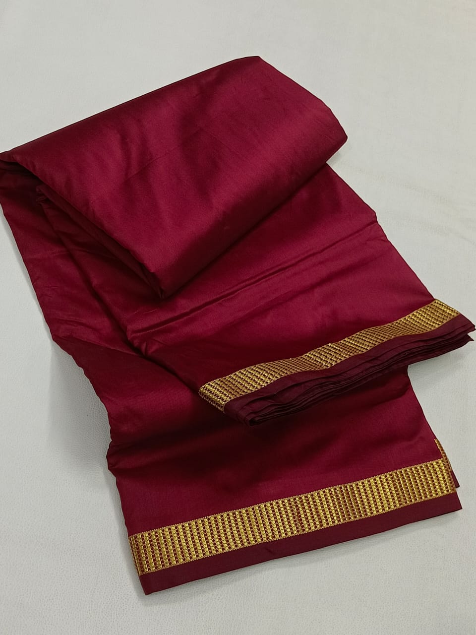 Madisar 9 yards Semi Silk Sarees