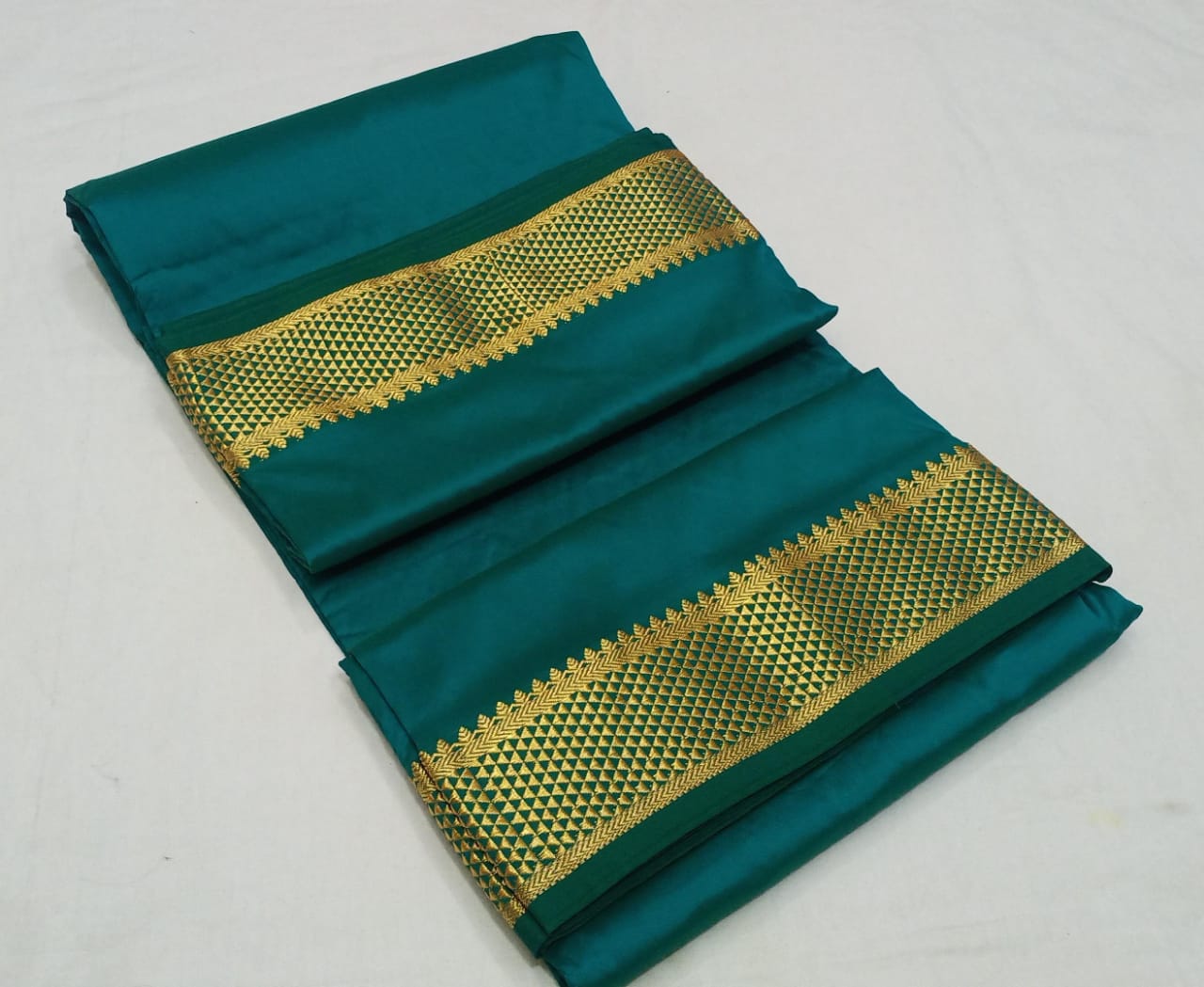 Madisar 9 yards Semi Silk Sarees