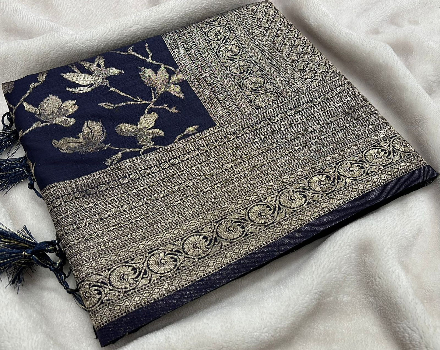 Kadhi georgettes Sarees