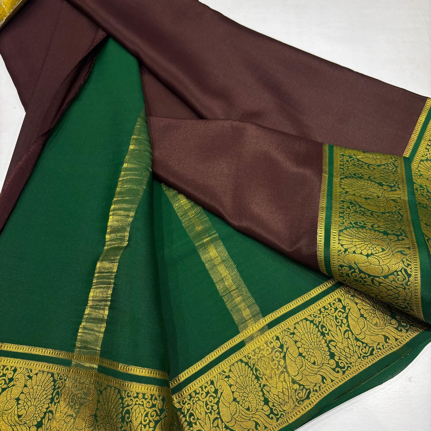 Plain Mysore Silk Sarees 120 gsm