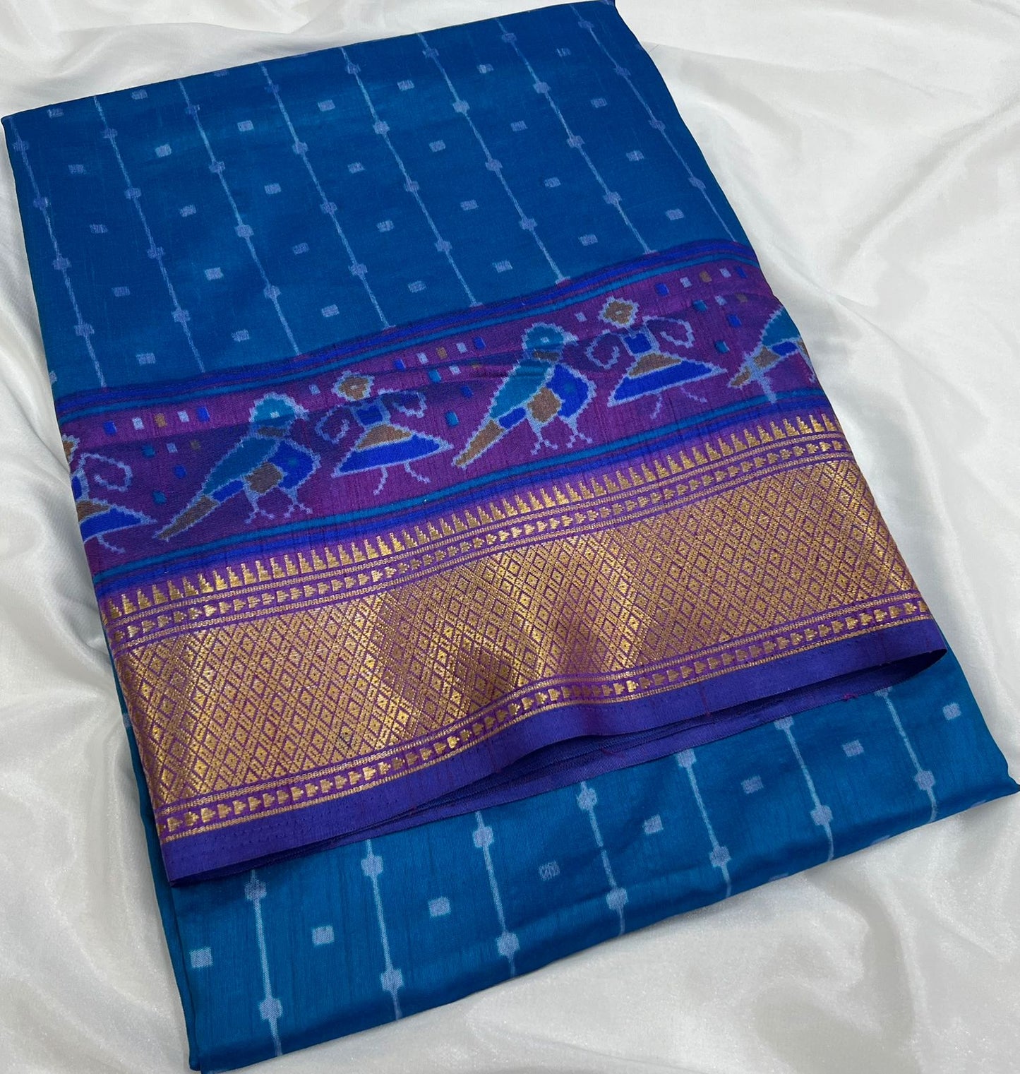 Patola Dual Tone Soft Silk Sarees