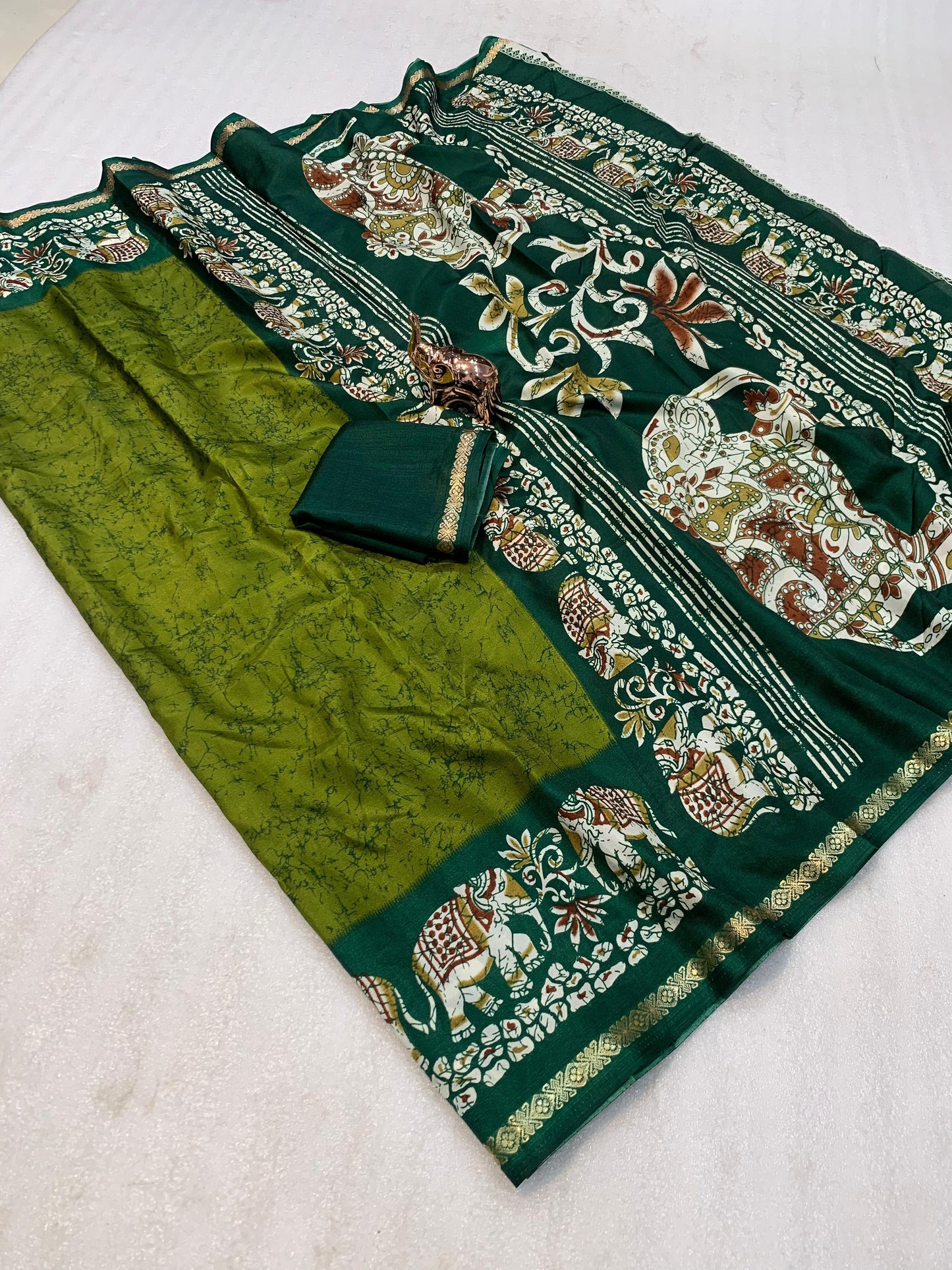 Dola Silk Sarees With Kalamkari Borders