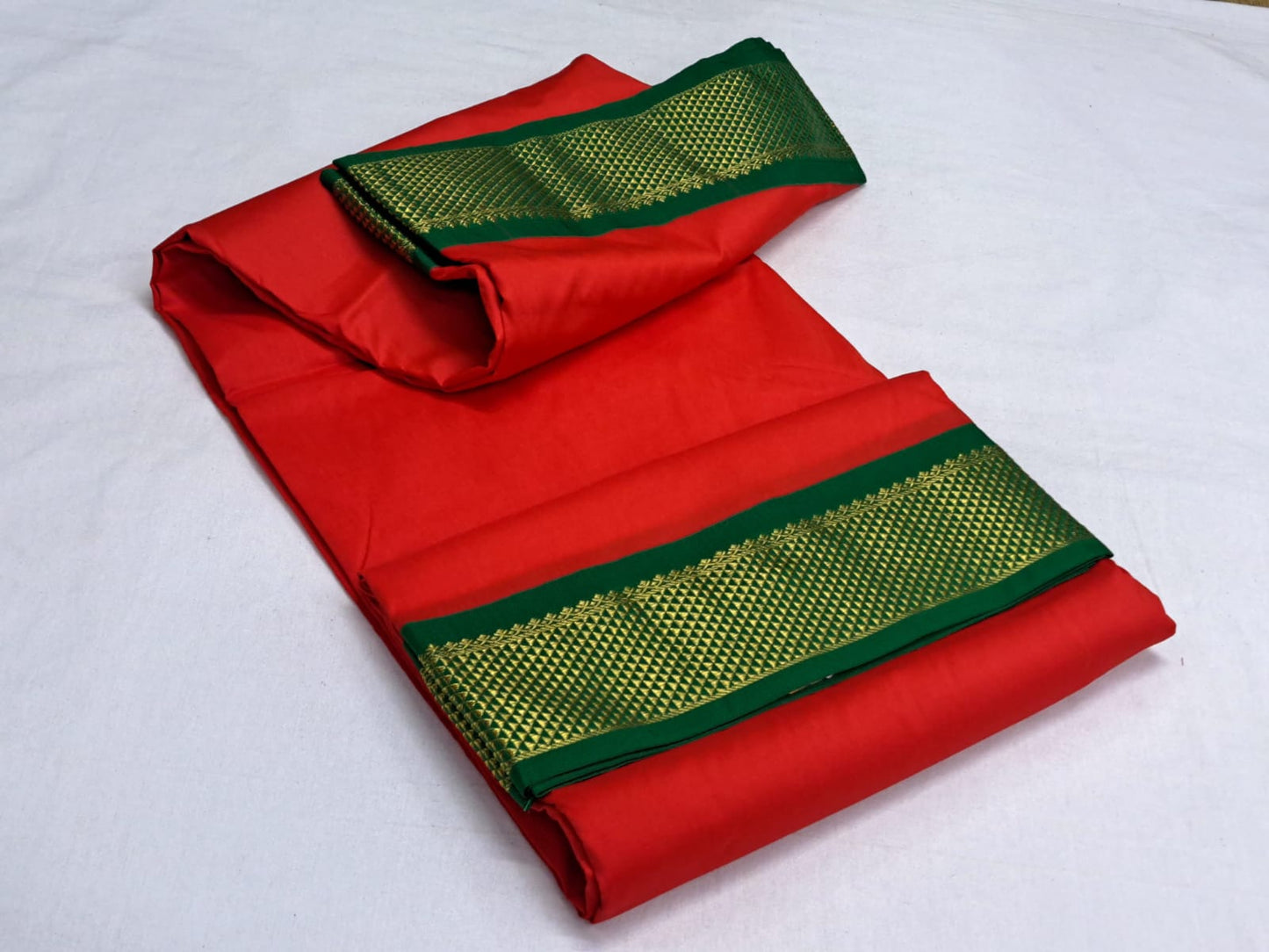 Madisar 10 yards Pure Silk Sarees
