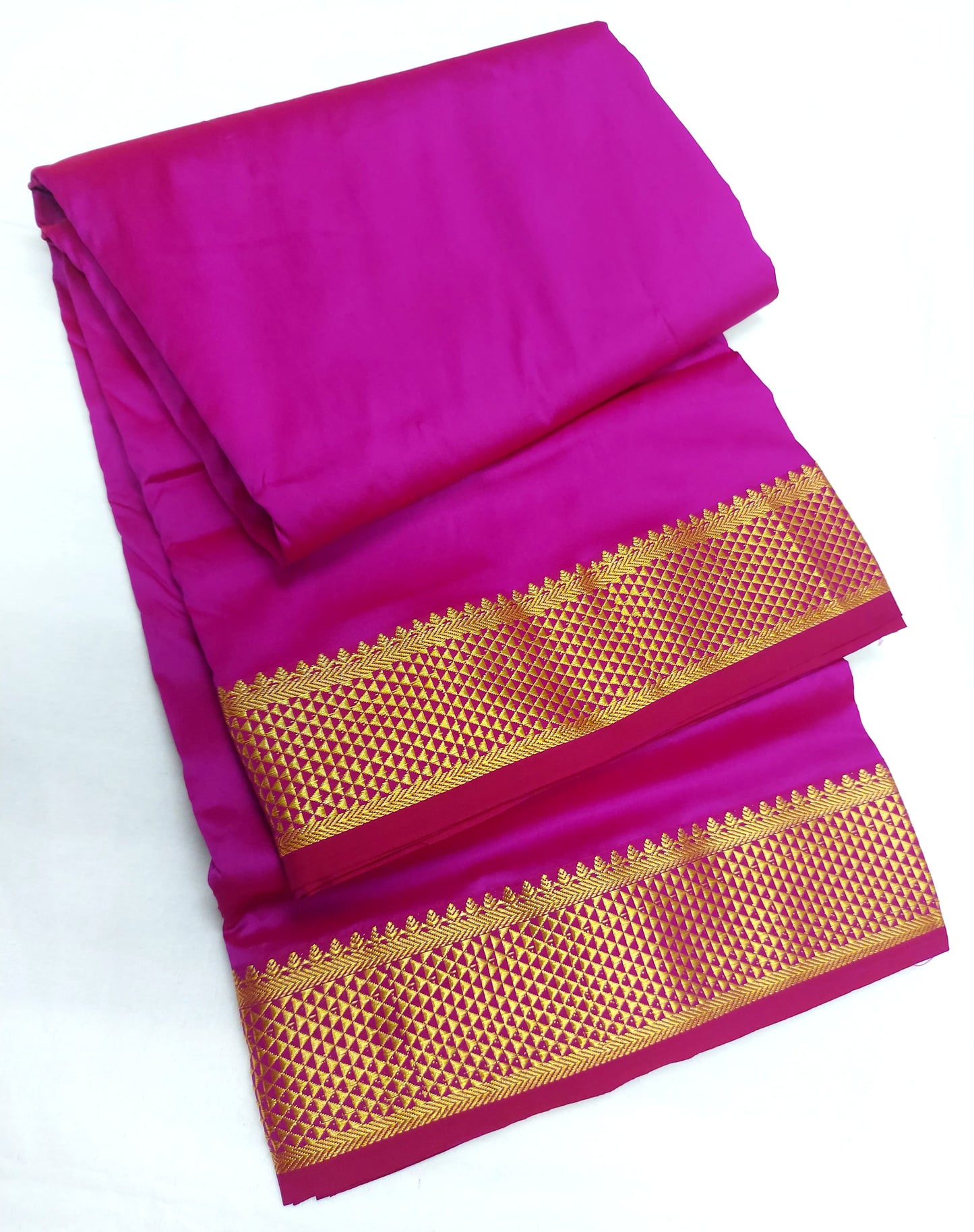 Madisar 9 yards Semi Silk Sarees