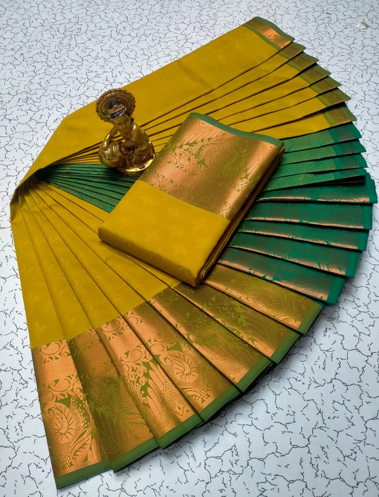Poonthamil Sarees