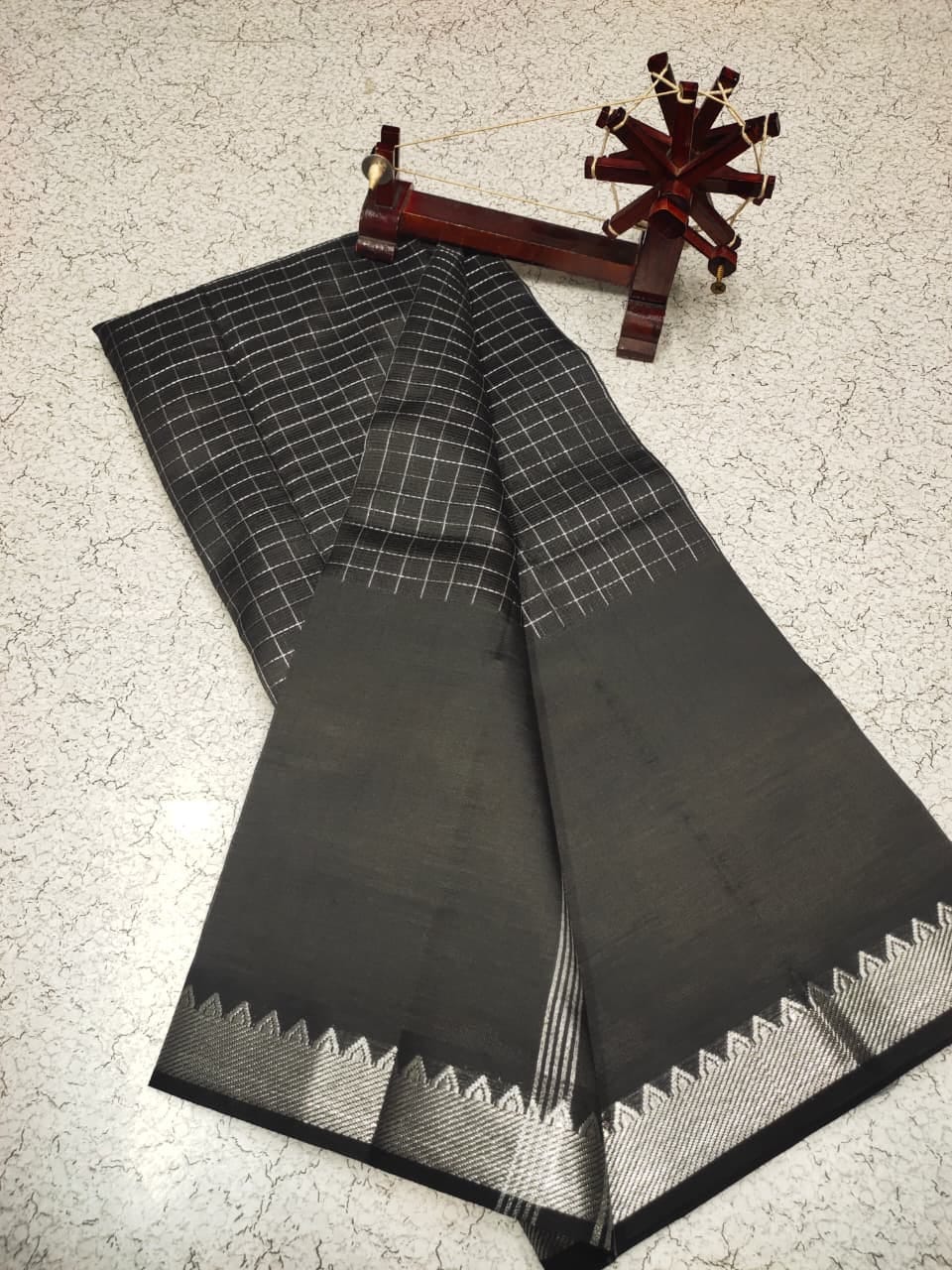 Mangalagiri  Pattu Checked Sarees