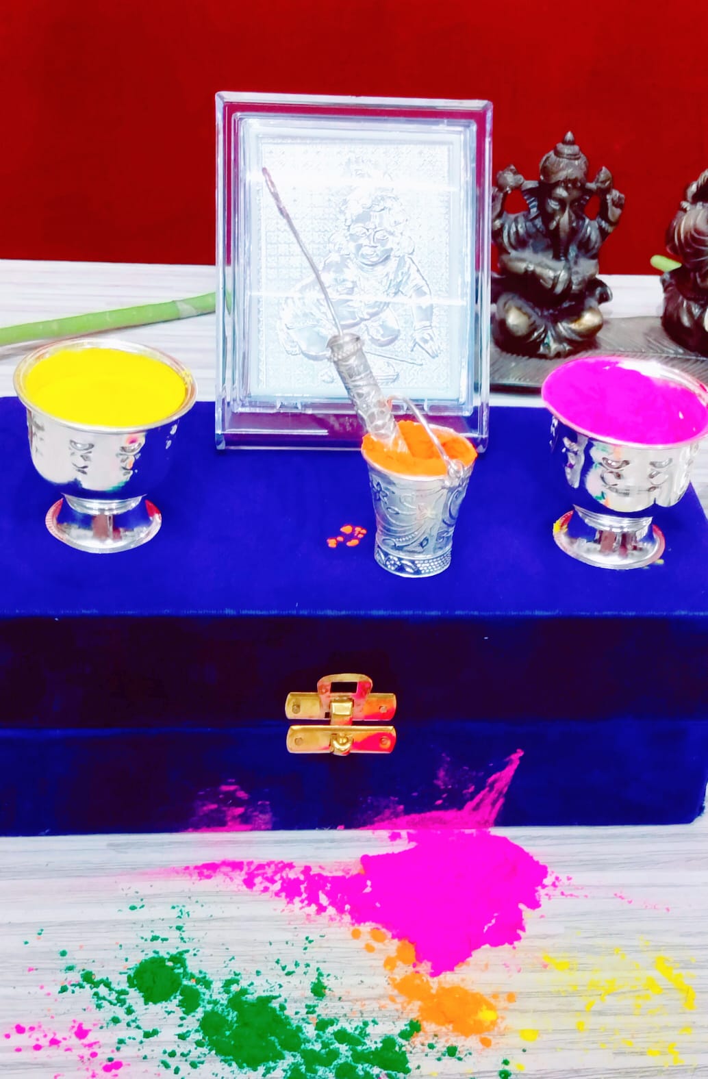 Holi Gifts German Silver Krishna with Pichkari