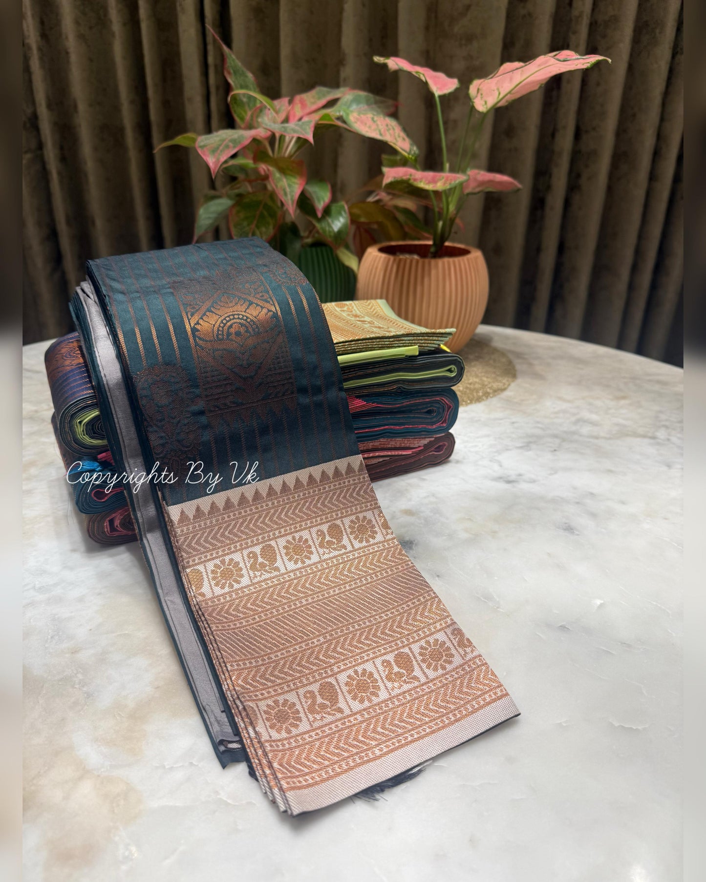 Semi Silk Vaira Oosi Sarees
