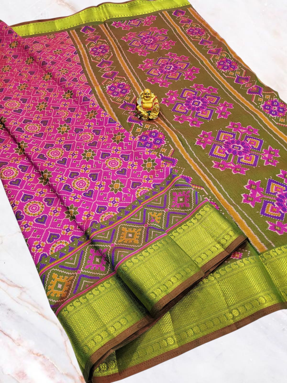 Patola Dual Tone Soft Silk Sarees