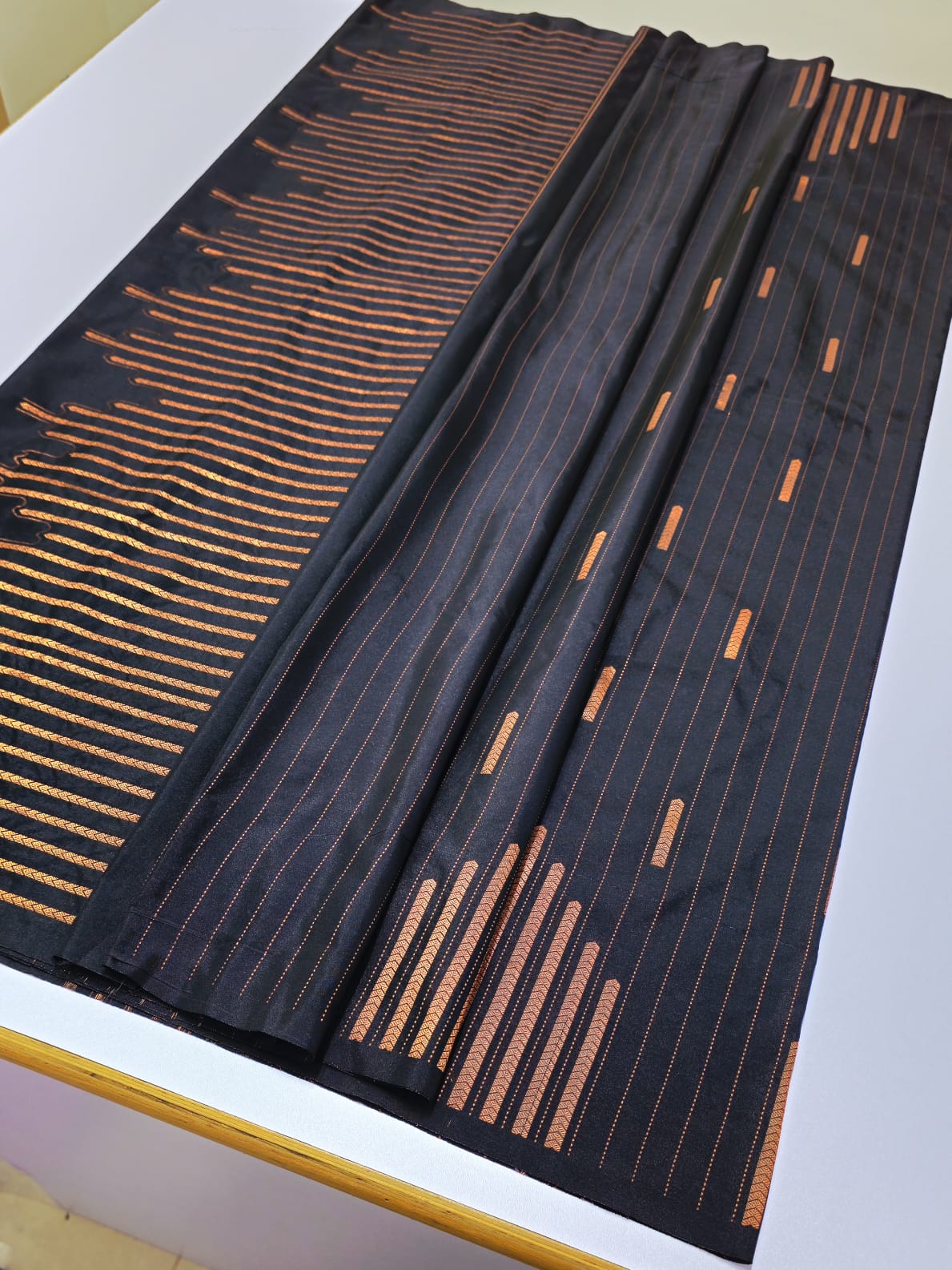 Arani Vairavoosi Soft Silk Sarees