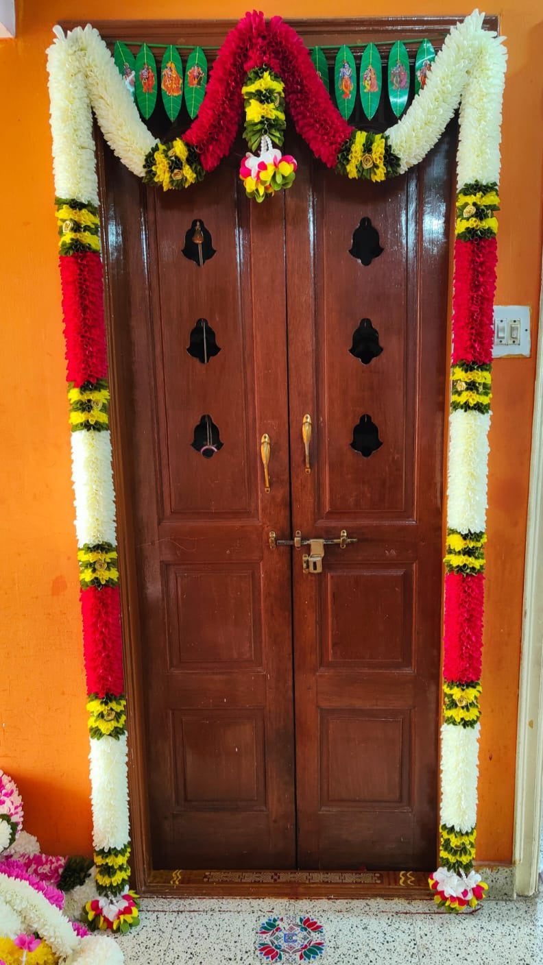 Door Torans