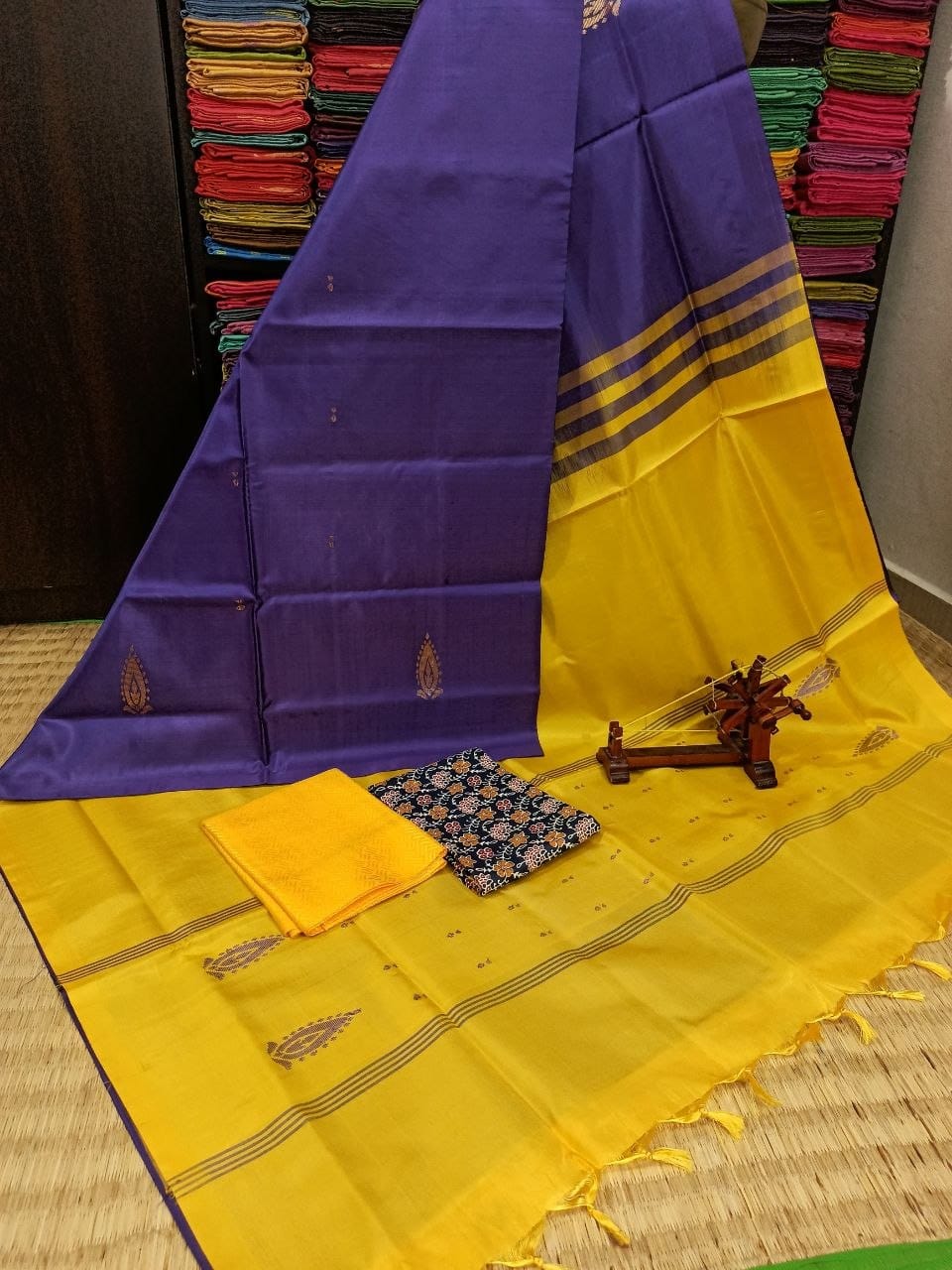Vazhaipattu Silk Sarees