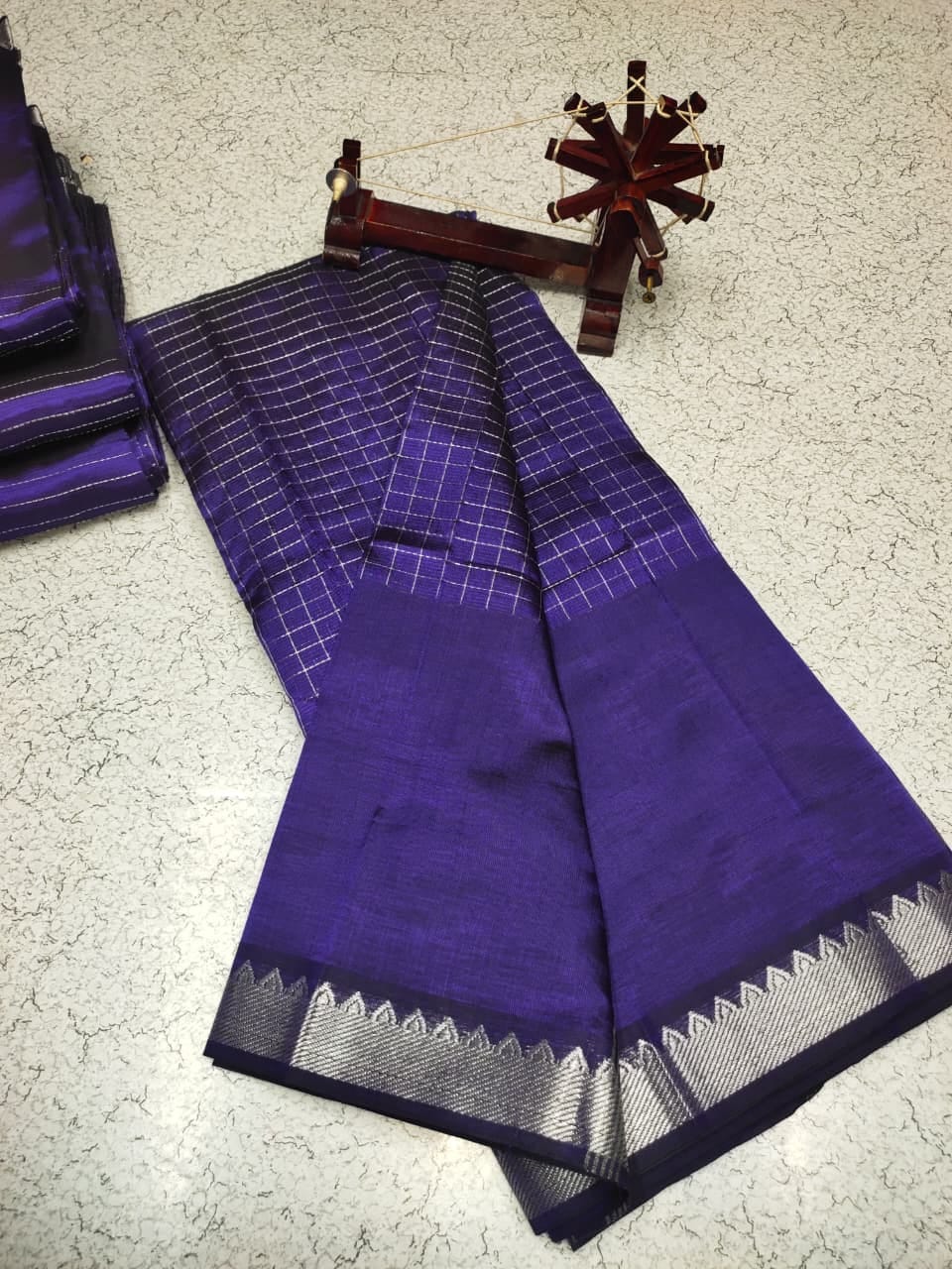 Mangalagiri  Pattu Checked Sarees