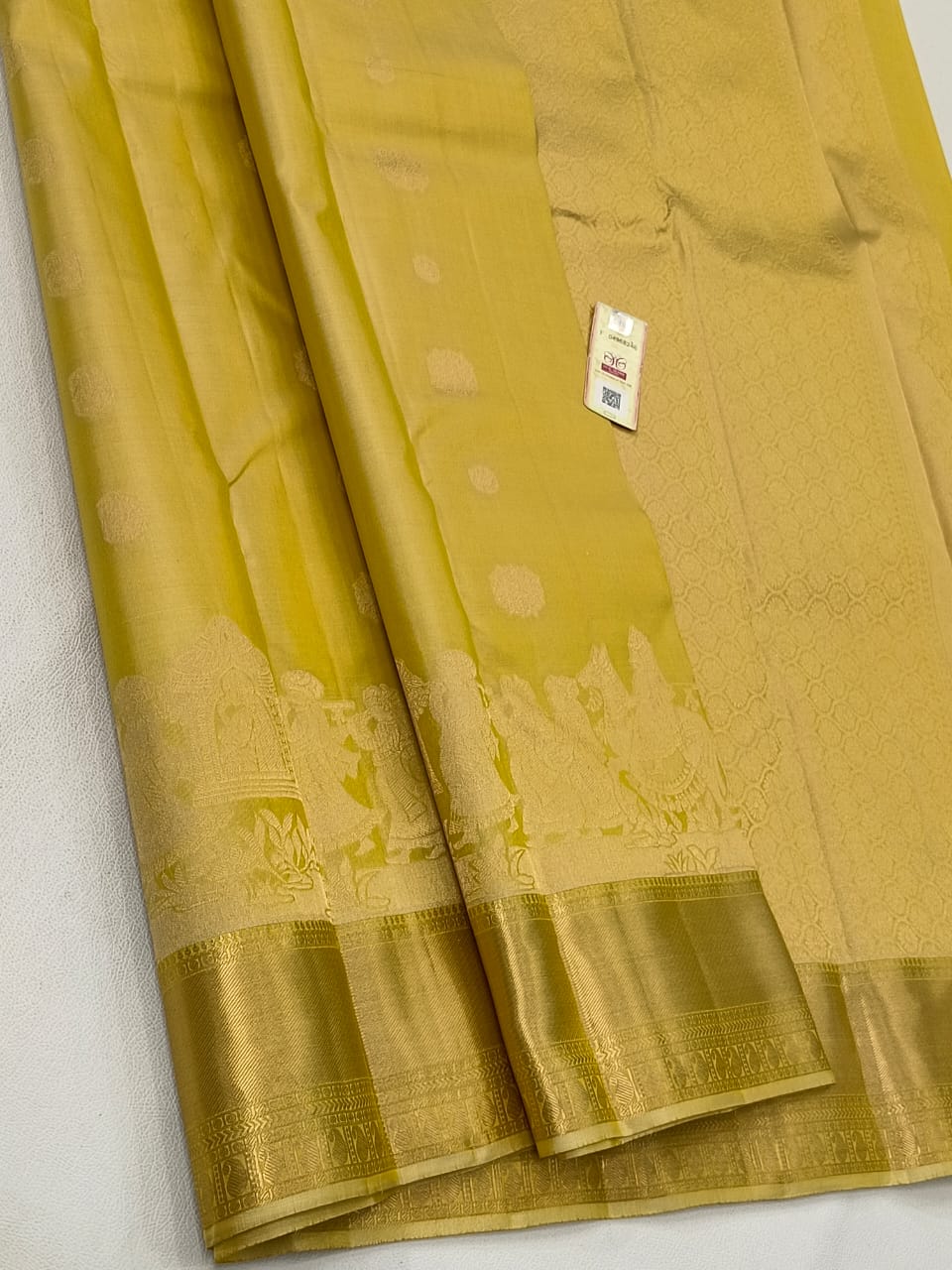Kalyana Oorvalam Kanchi silk Sarees