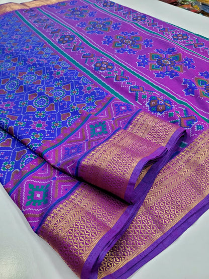 Patola Dual Tone Soft Silk Sarees