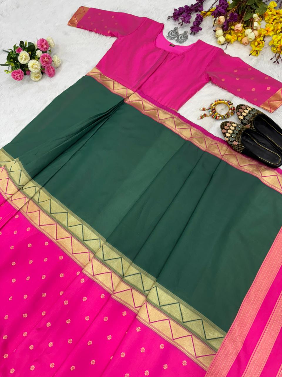 Readymade Sarees Zip Gown Model