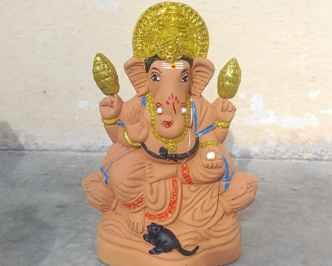 Ganesh idol grow into plant eco friendly