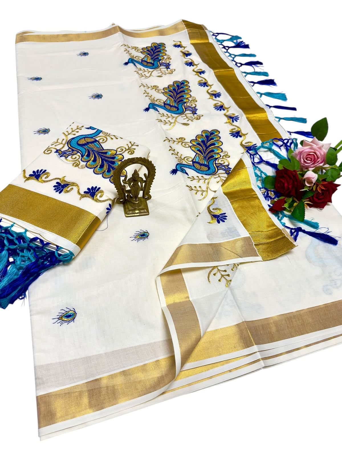 Kerala Saree with Embroidery in 
Golden Zari