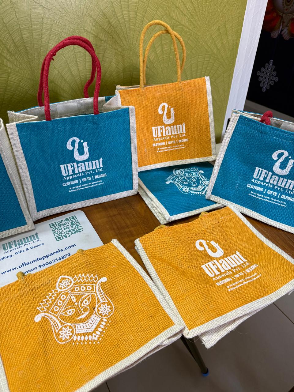 Customized Jute Thamboolam/Gifts Bags