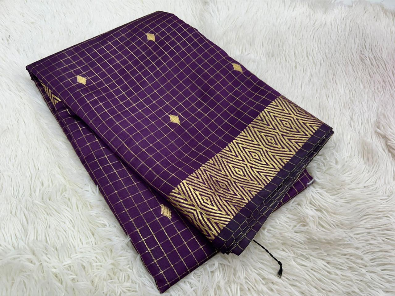 Semi Silk Vaira Oosi Sarees