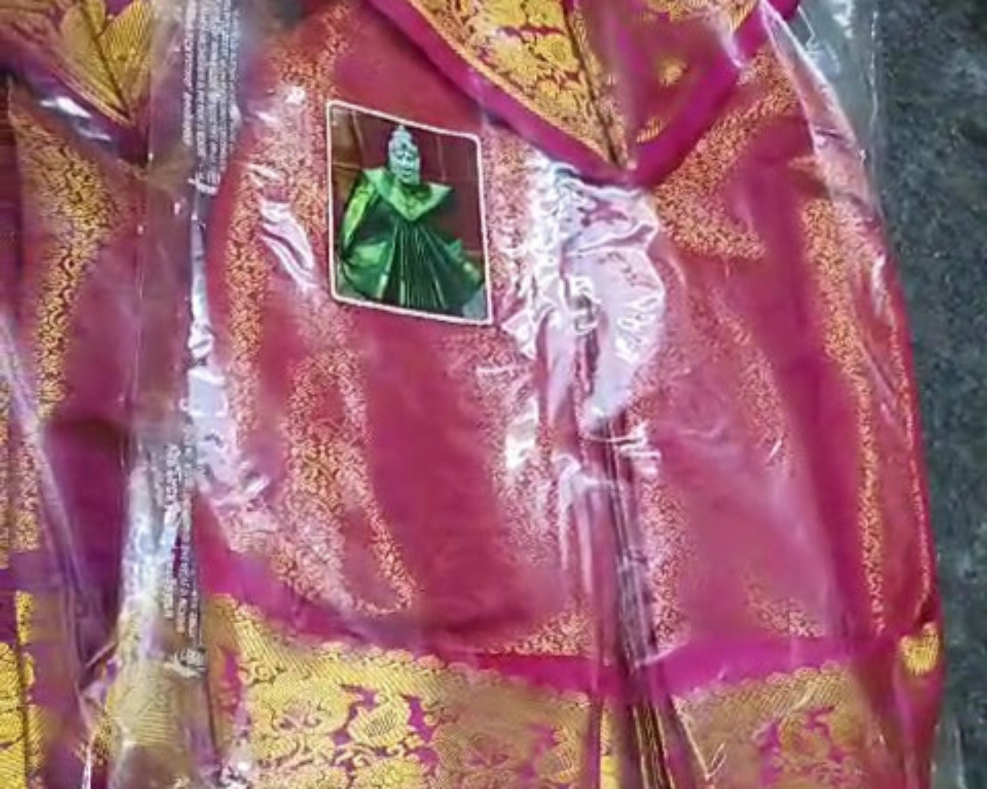 Pink Color VaraMahalakshmi  Kalash Readymade Silk Saree