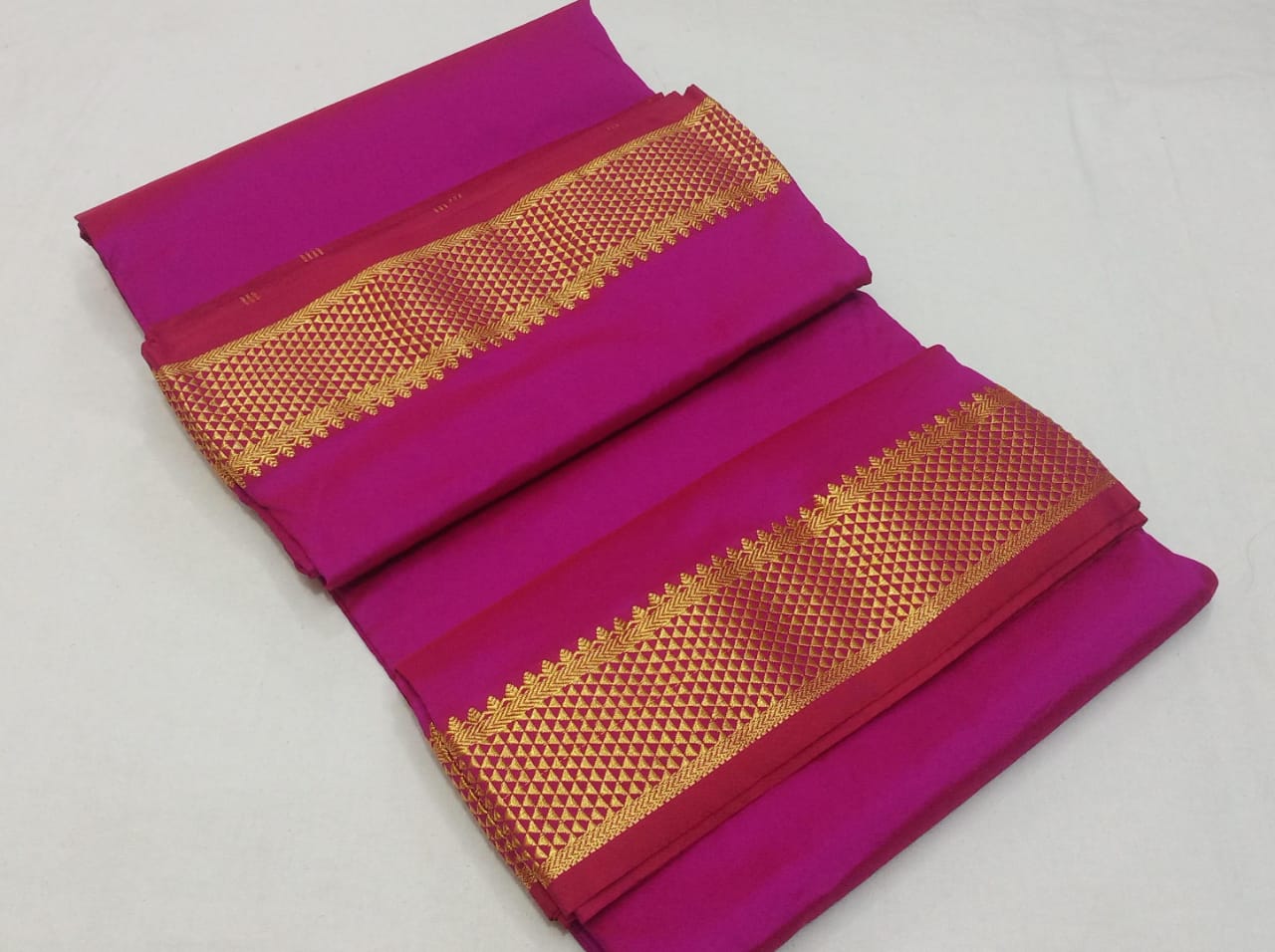 Madisar 9 yards Semi Silk Sarees