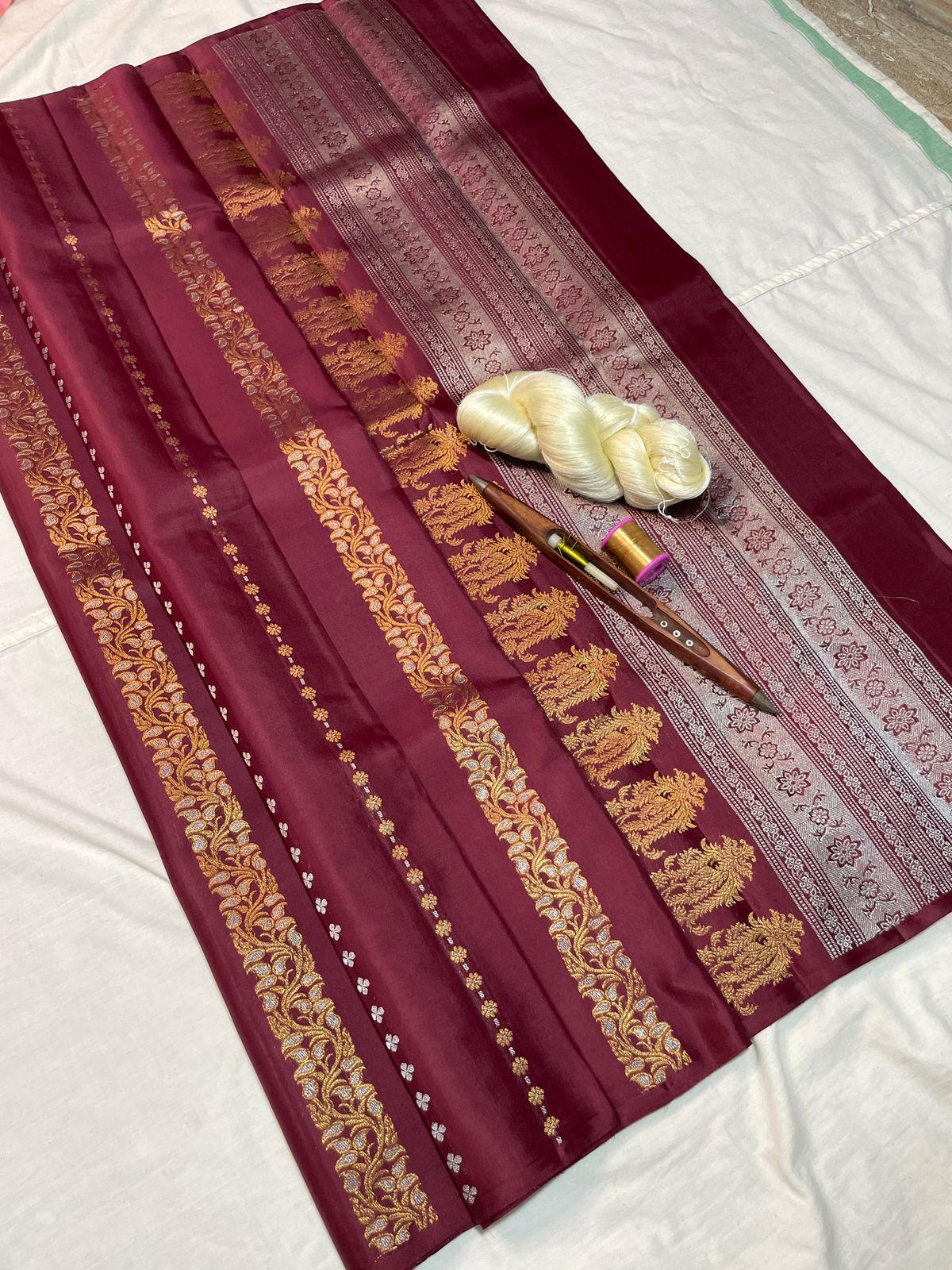 Trendy Borderless Kanchi Silk Sarees