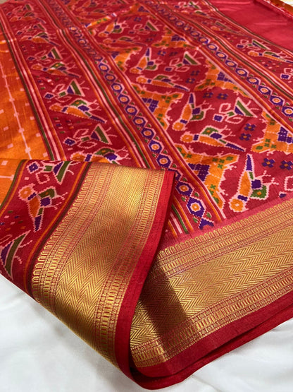 Patola Dual Tone Soft Silk Sarees