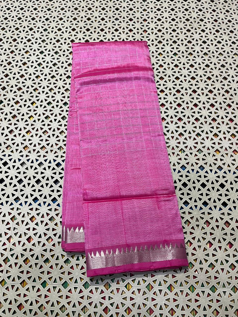 Mangalagiri  Pattu Checked Sarees