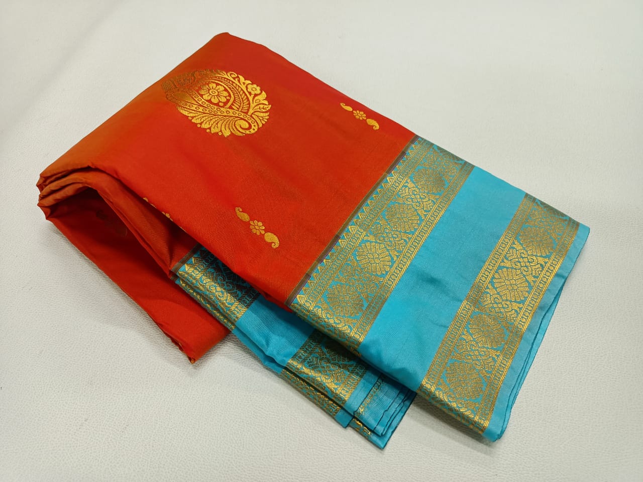 Sarvalakshana Pattu Semi Silk Sarees