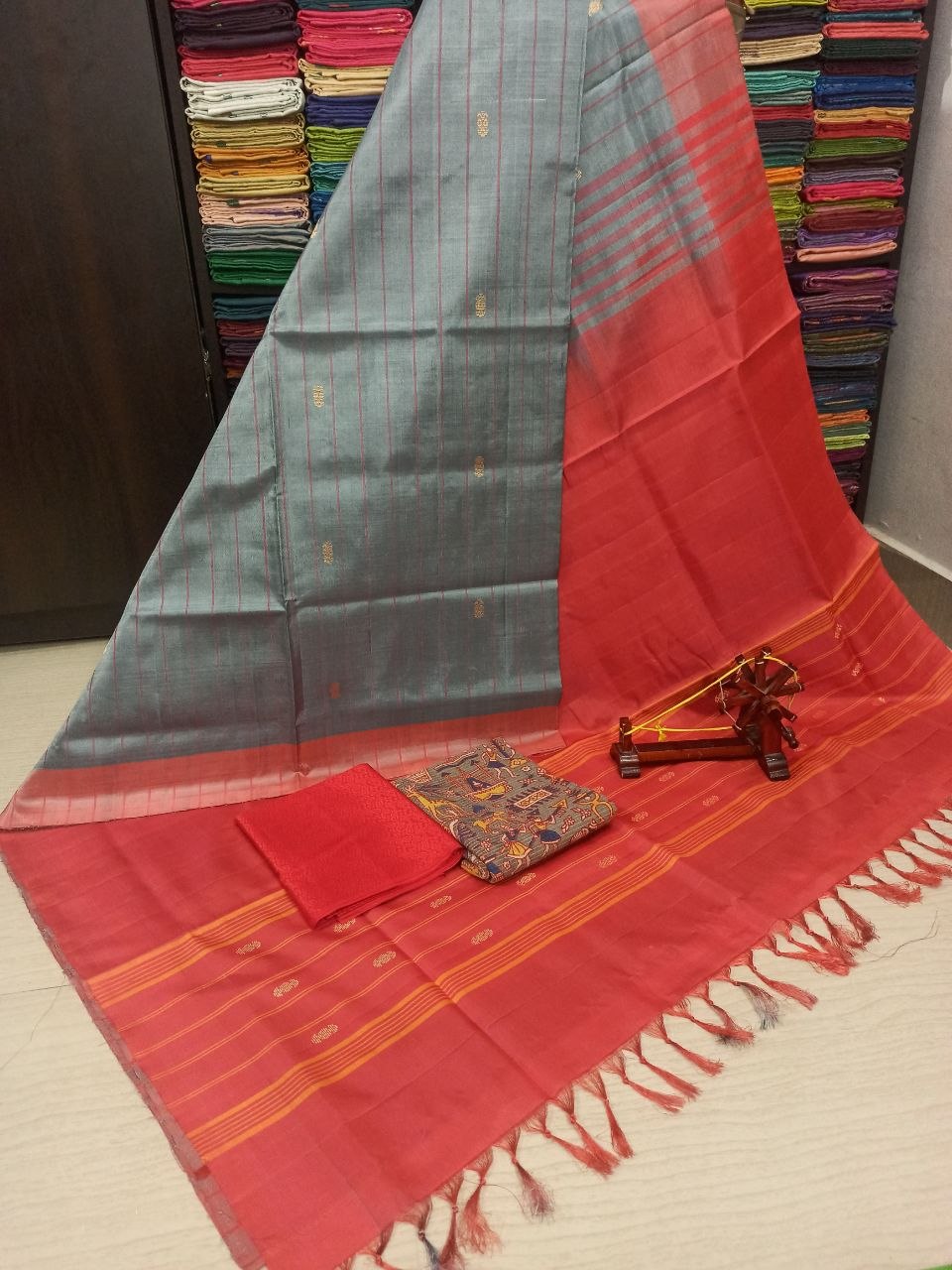 Vazhaipattu Silk Sarees