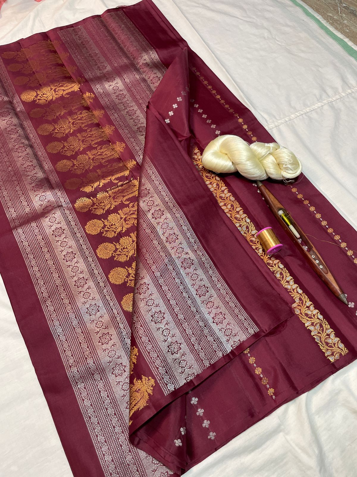Trendy Borderless Kanchi Silk Sarees
