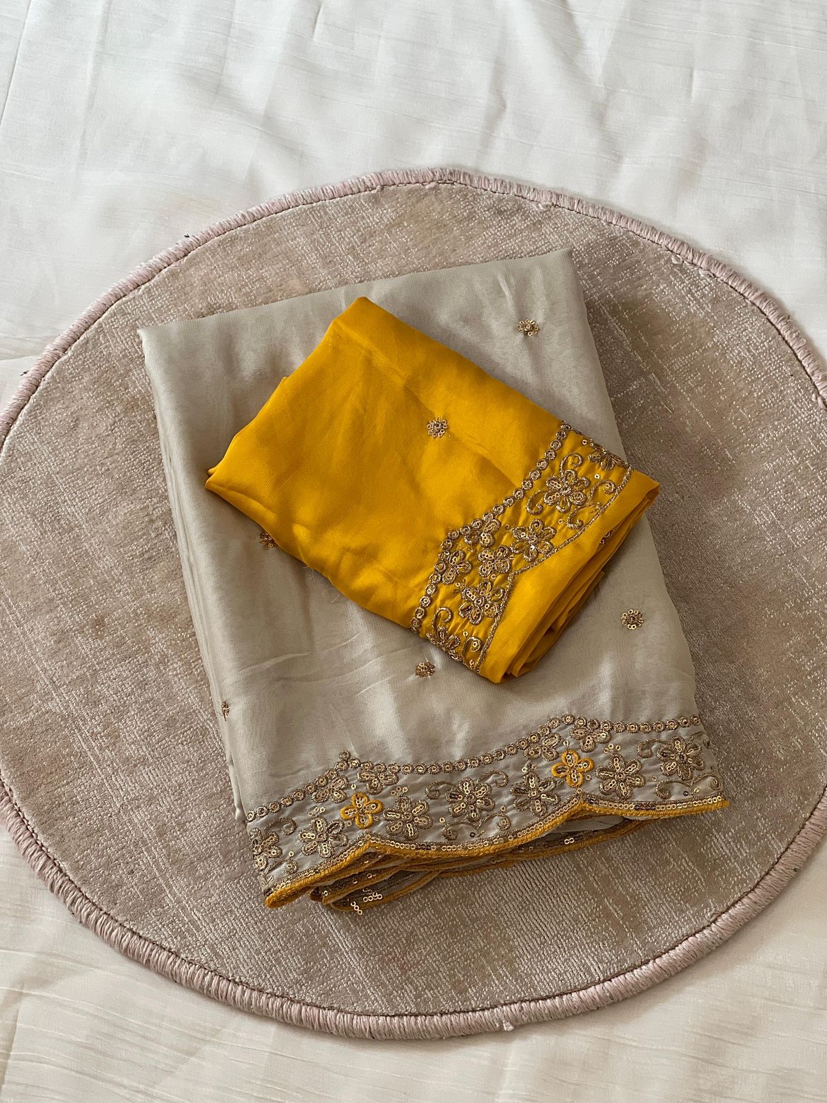 Georgette Saree With Embroidery Blouse