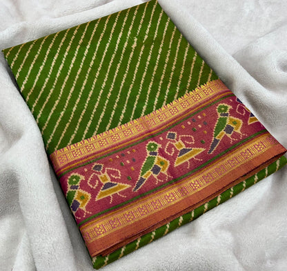 Patola Dual Tone Soft Silk Sarees