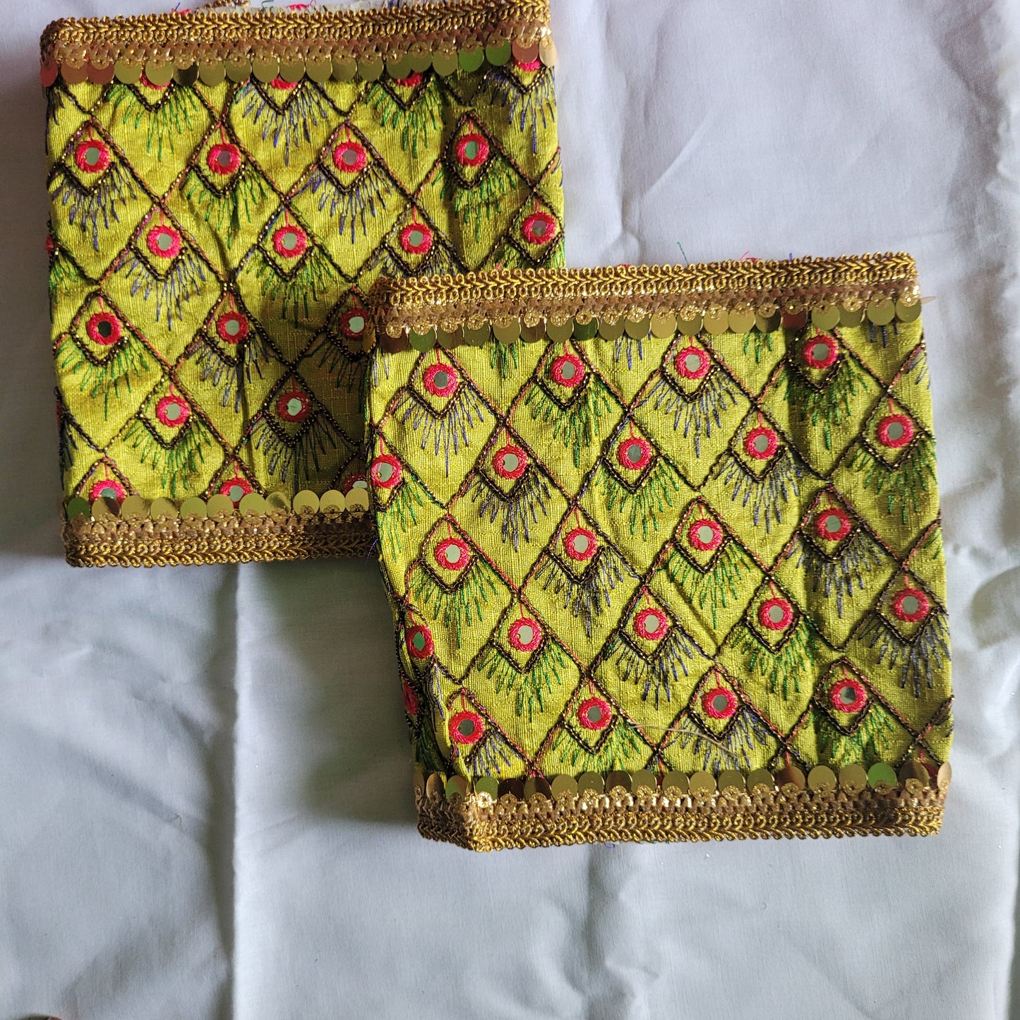 Banana Plant Holder Covers in Pair